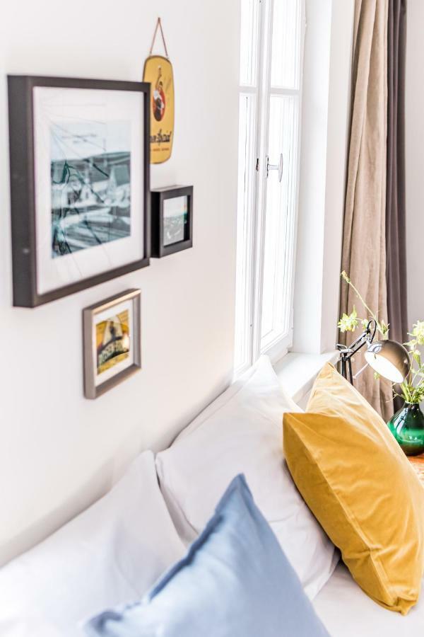 Hotel Das Q Aldingen  Экстерьер фото